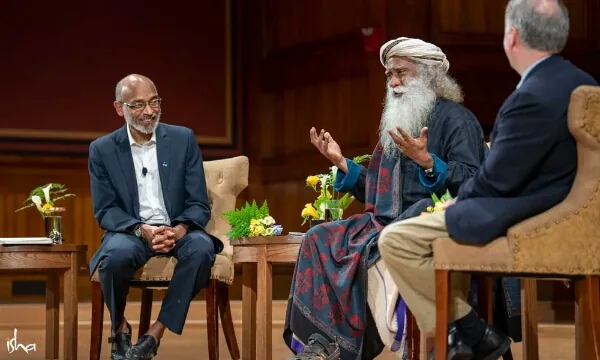关于萨古鲁|Sadhguru